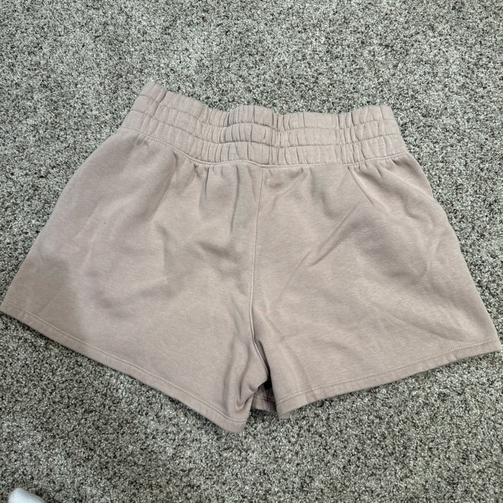 Under Armour Tan Athletic Shorts with Elastic Waistband - Picture 2 of 3